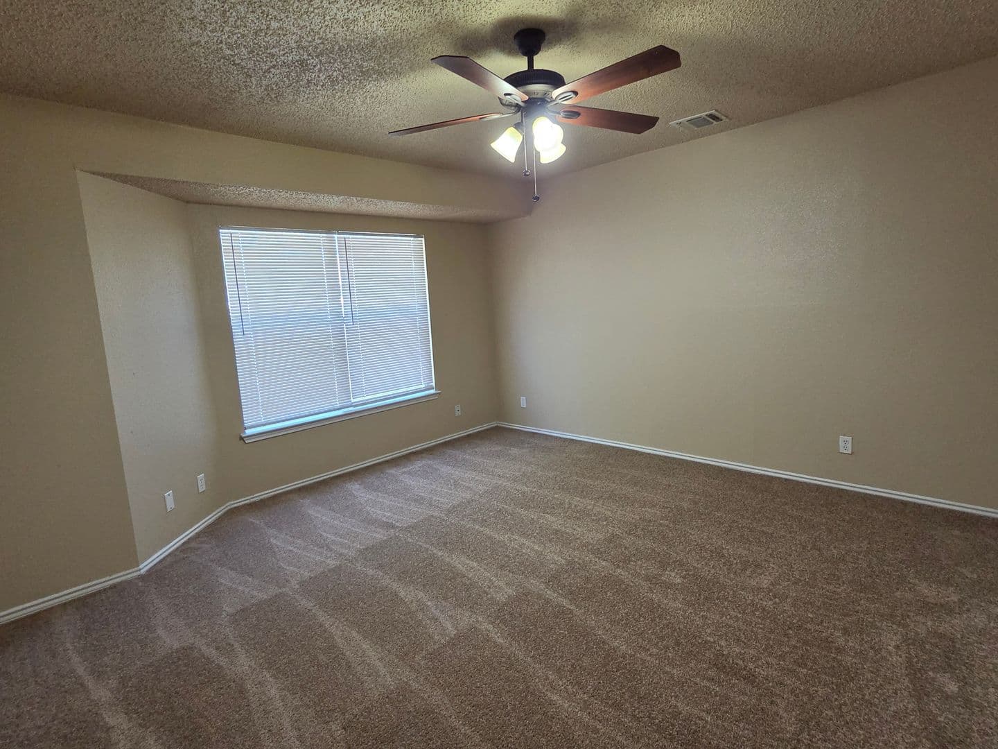 SAN ANTONIO House: 7123 FALLEN TRAIL