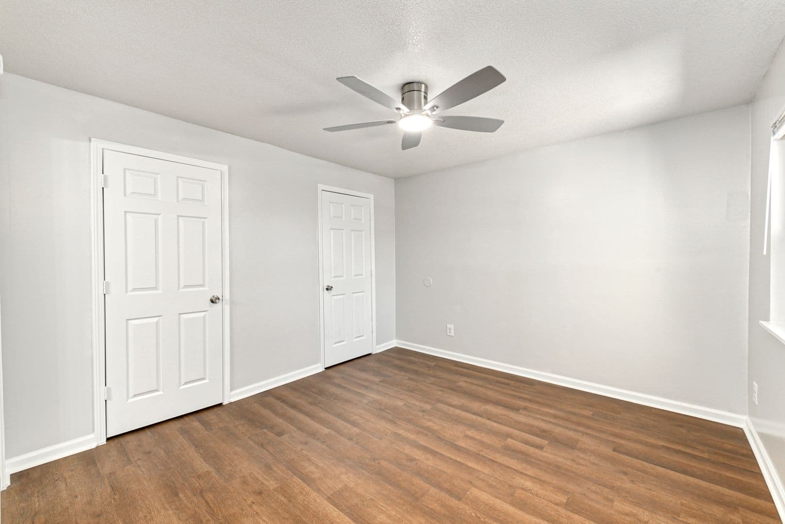 Kansas City Apartment: 7645 Garfield Ct