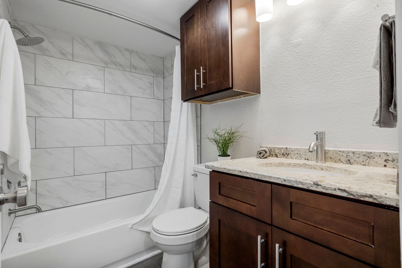 Tulsa Apartment: 4020 S 130th E Ave
