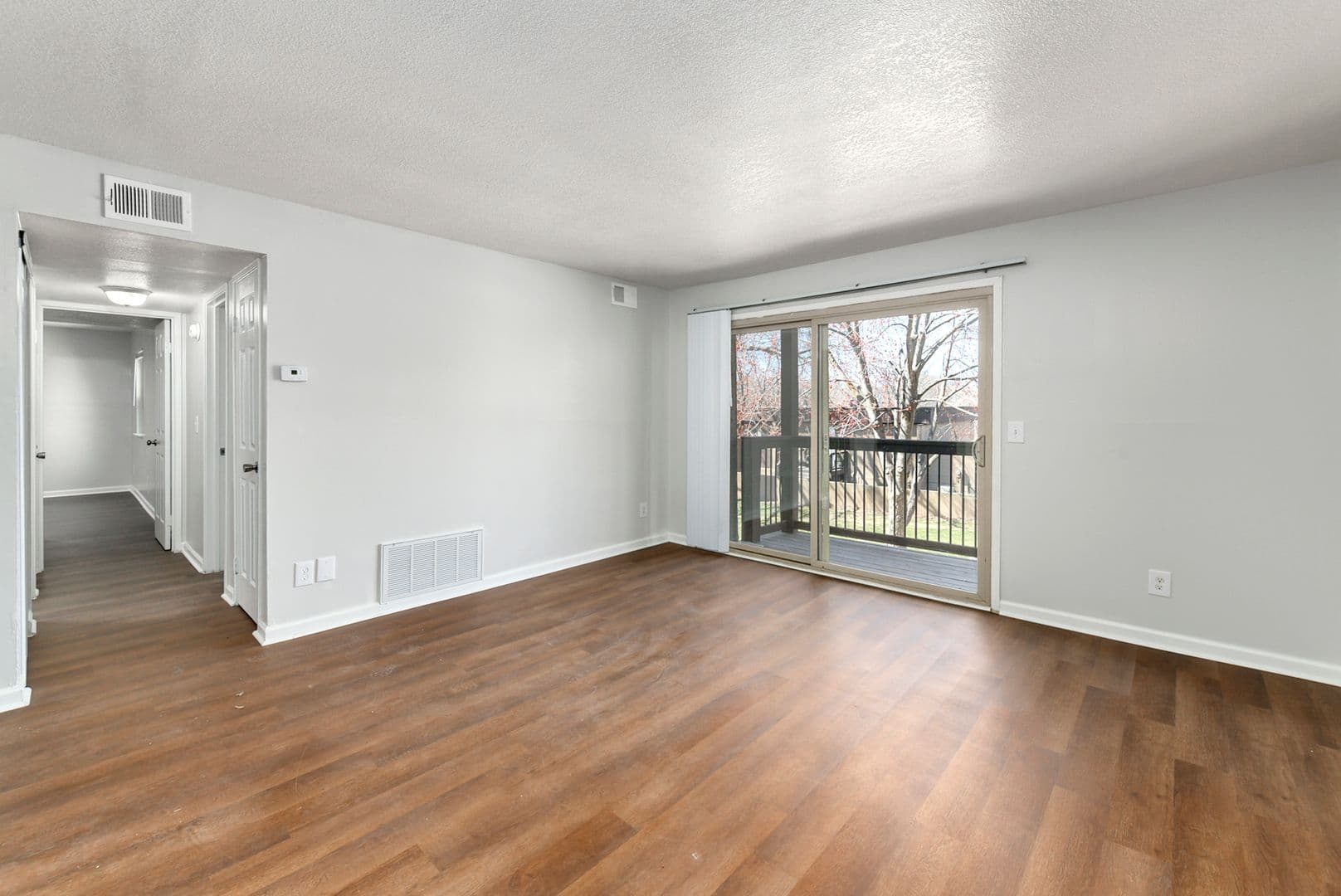 Kansas City Apartment: 7645 Garfield Ct