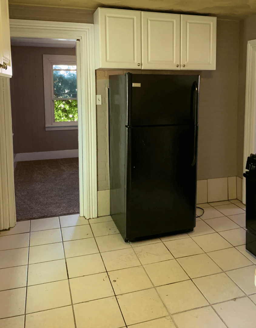 Mankato Apartment: 520 S 2nd St
