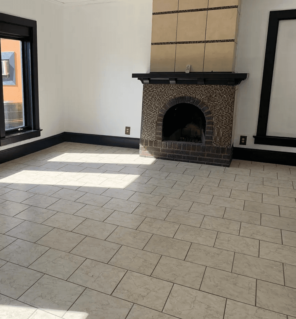 Mankato Apartment: 520 S 2nd St