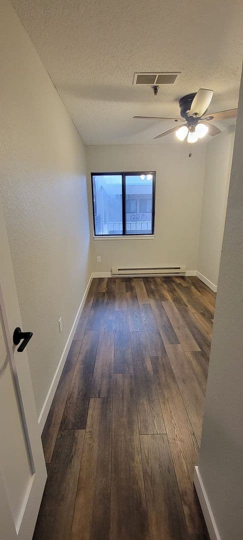Mankato Apartment: 500 S Second St