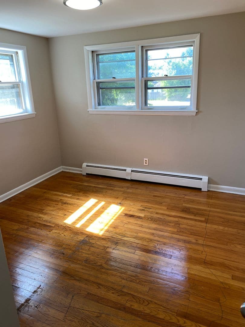 Zion Apartment: 1508 21st St