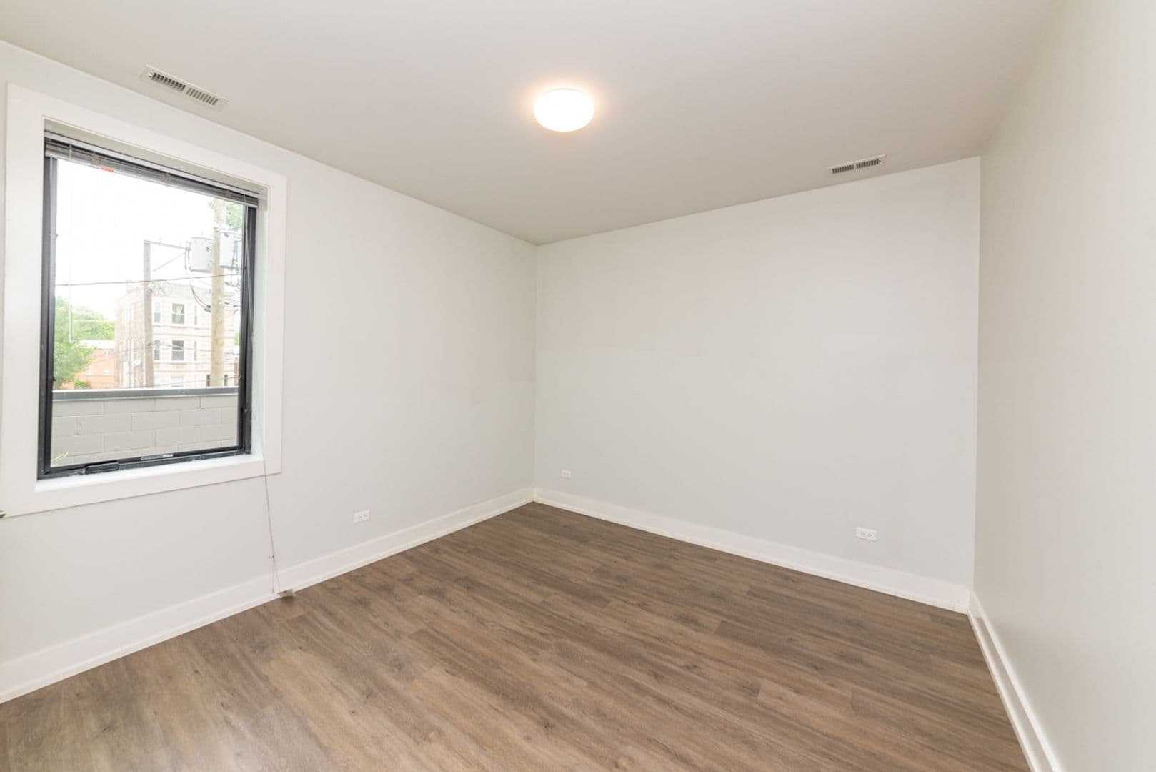 Chicago Apartment: 2109-11 S Halsted St.