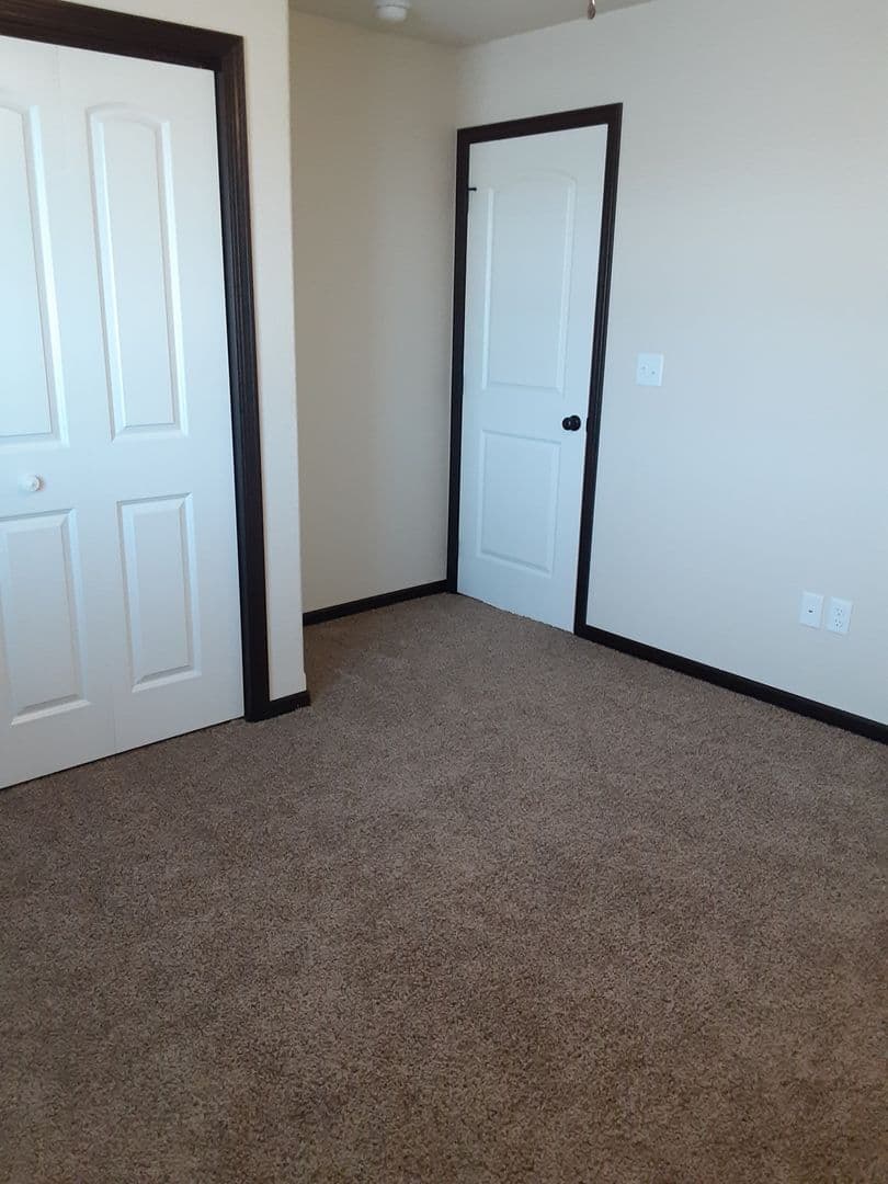 Box elder Apartment: 561-591 225th st