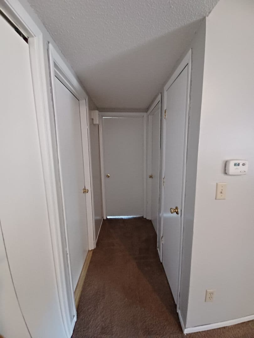 Independence Apartment: 1043 Arrowhead Ridge