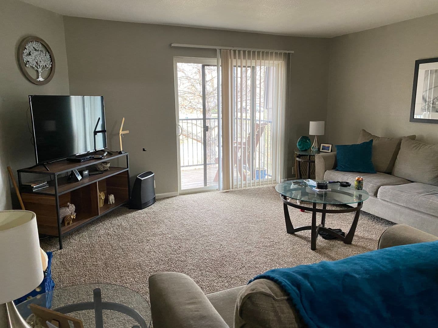 Lawrence Apartment: 2310 W 26th St