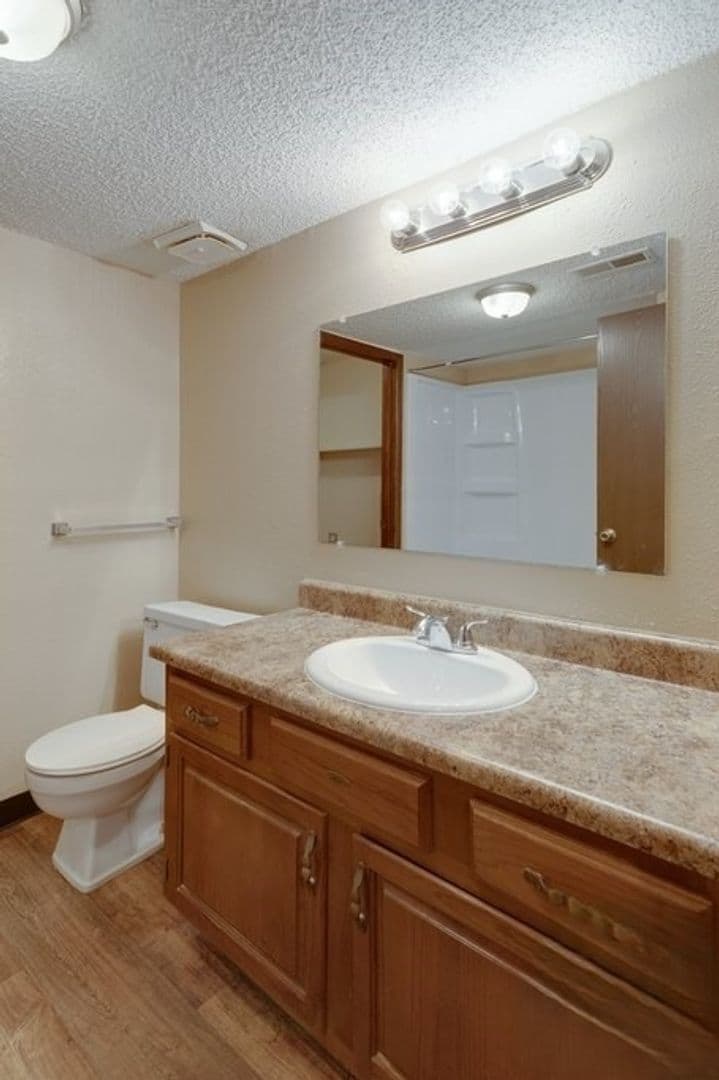 Wichita Apartment: 8909 E Harry St,