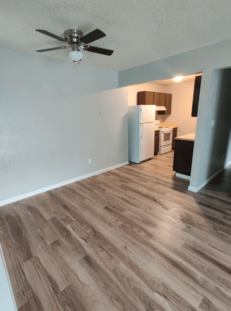 Kansas City Apartment: 1711 N 73rd Terr