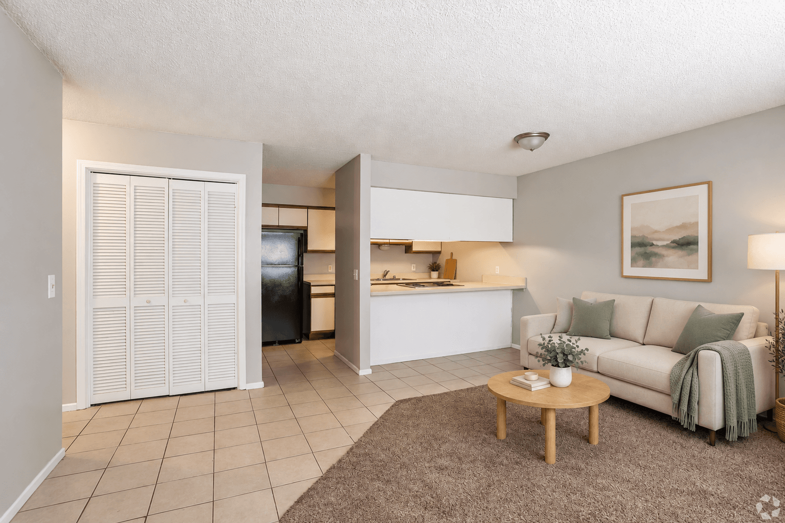 Lawrence Apartment: 2310 W 26th St