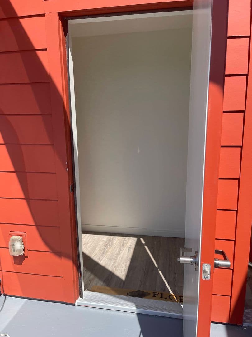 San Diego Apartment: 4455 Lamont St