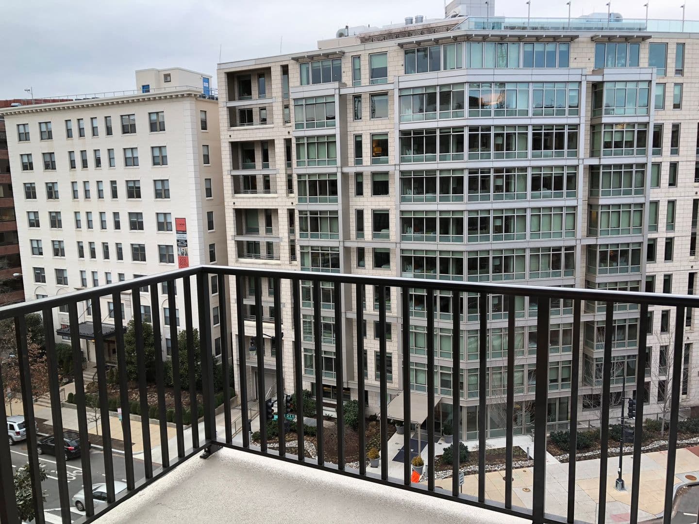 Washington Apartment: 1255 New Hampshire Avenue