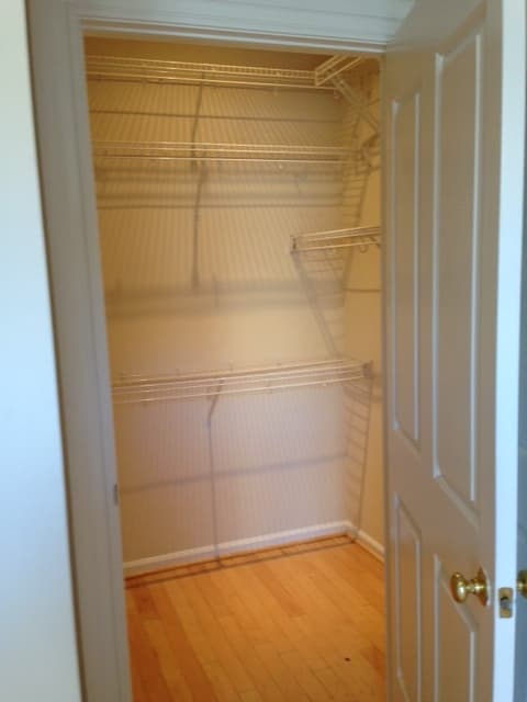 Washington Apartment: 1640 16th Street, NW