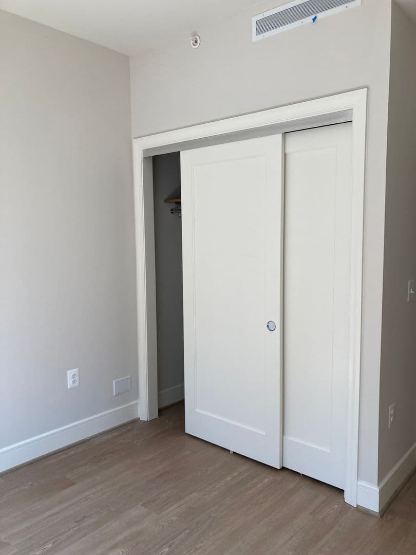 WASHINGTON Apartment: 1650 O STREET, NW