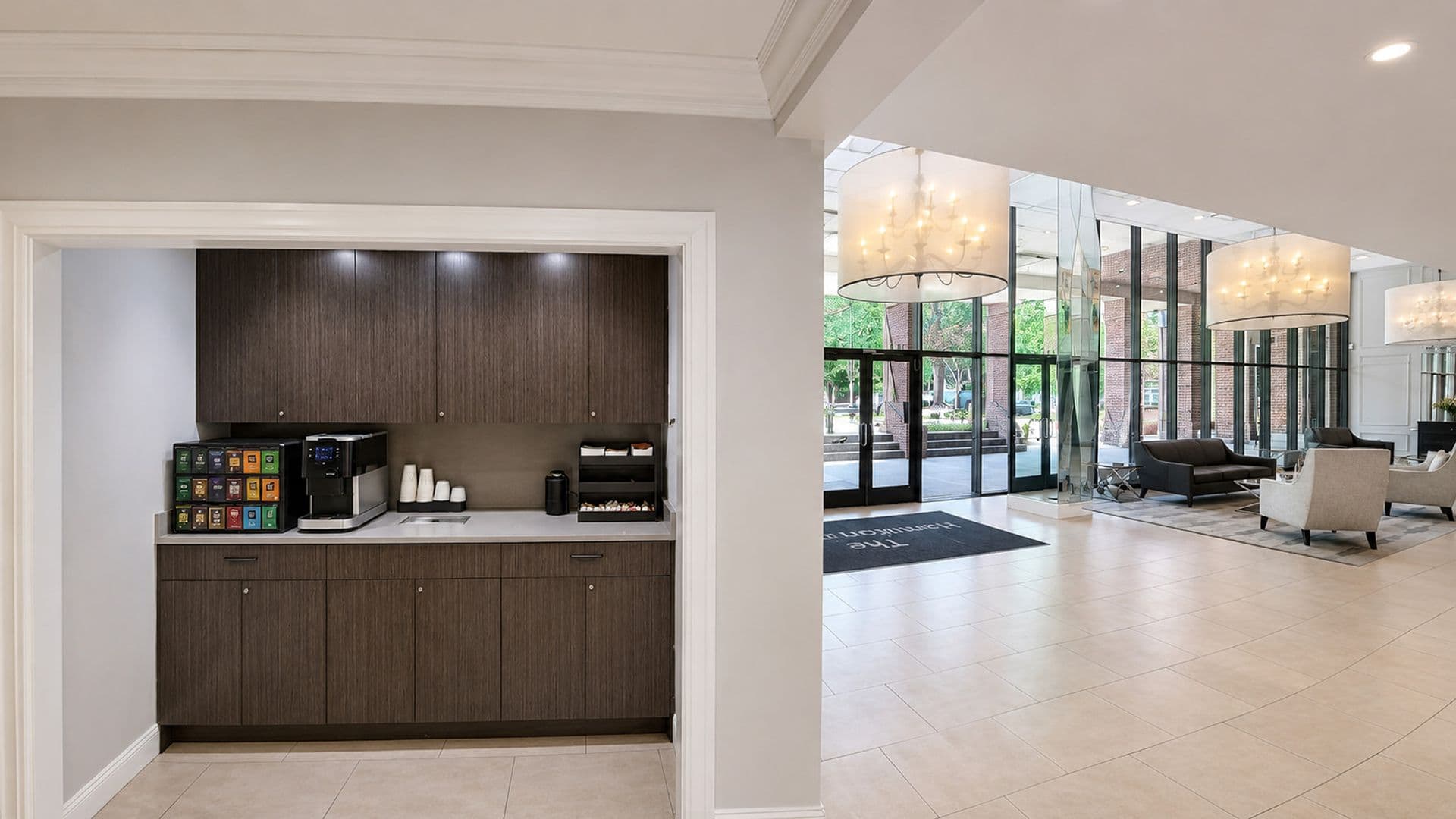 Washington Apartment: 1255 New Hampshire Avenue