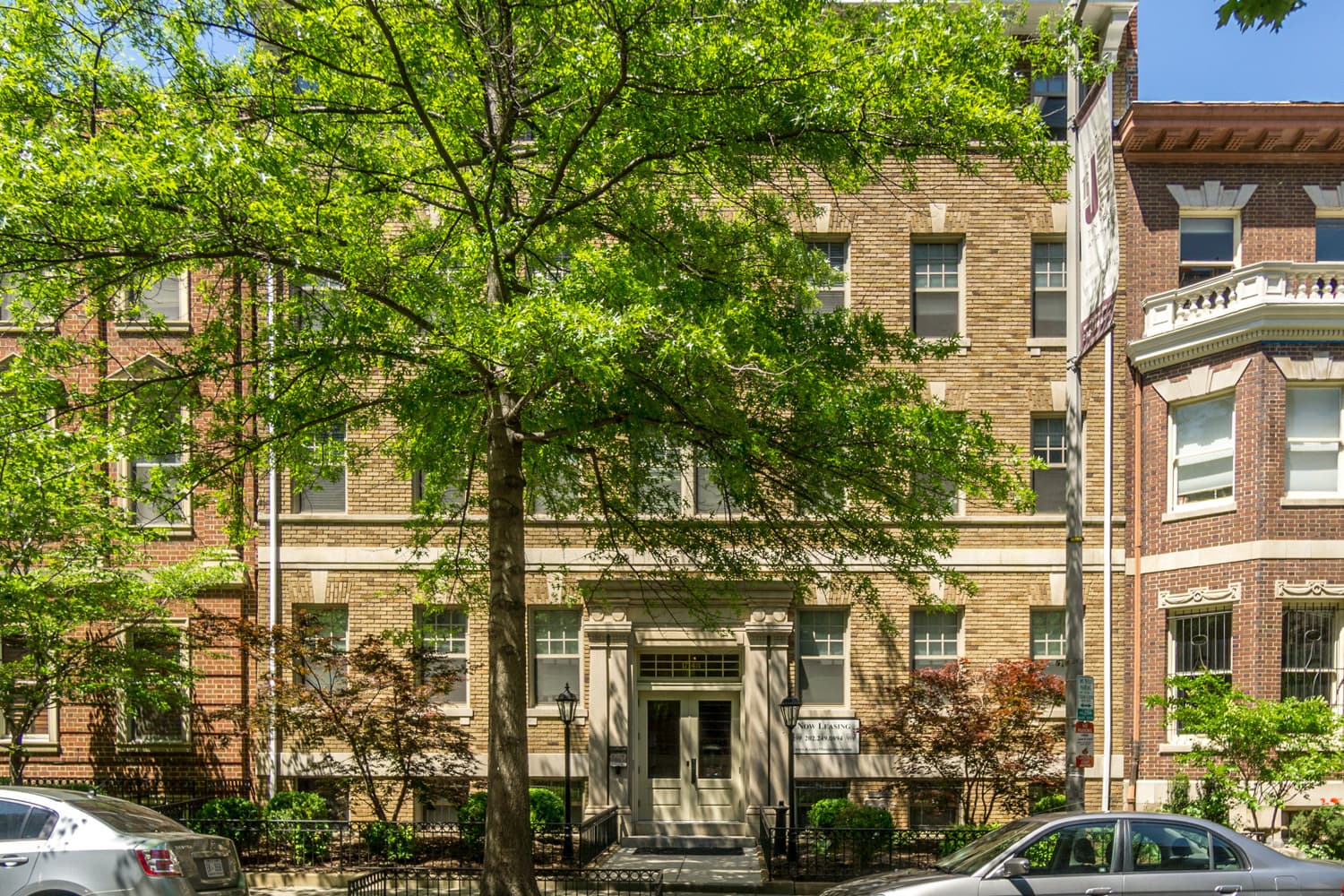Washington Apartment: 1743 P Street, NW