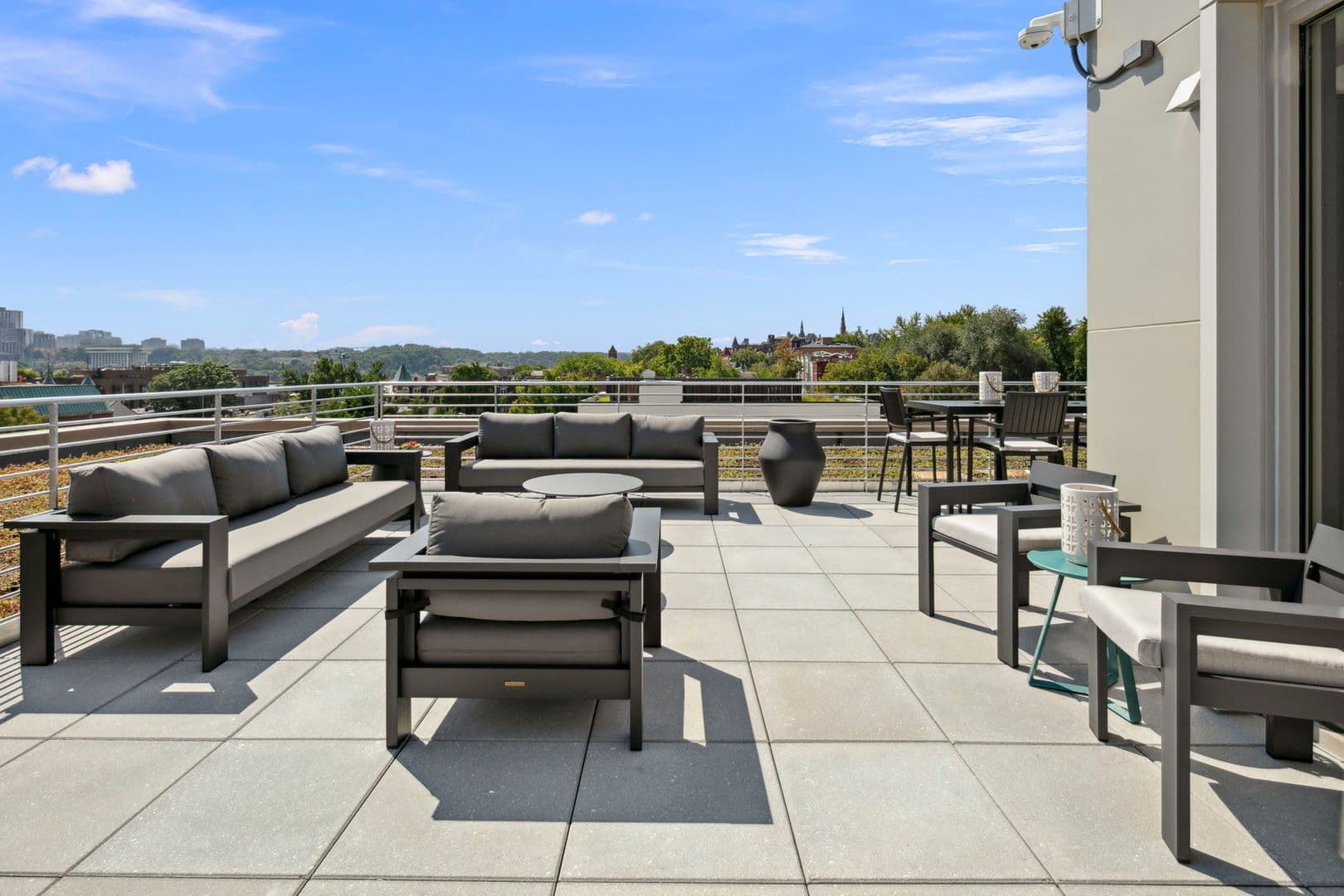 Washington Apartment: 3220 Prospect Street, NW