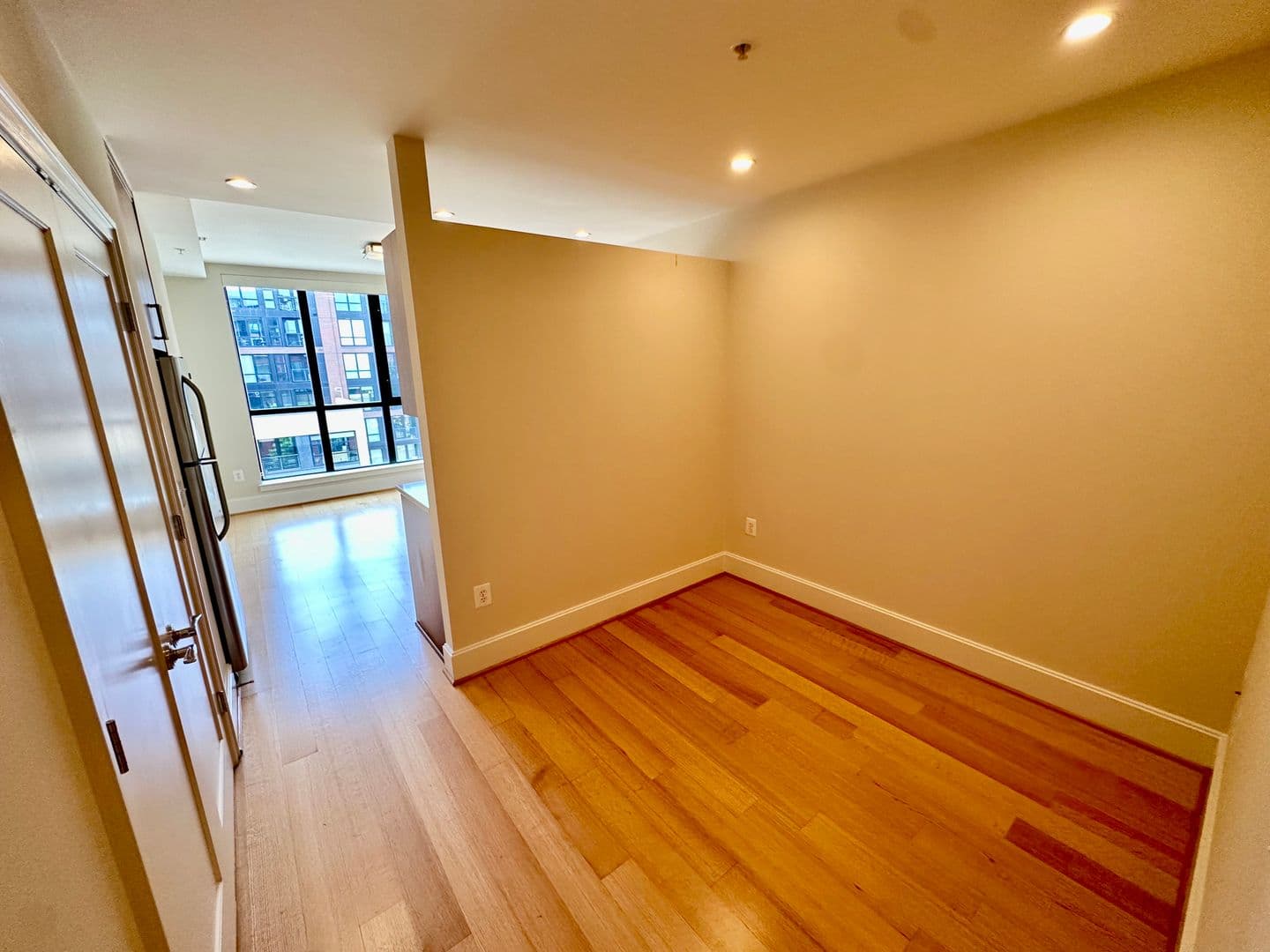 Washington Apartment: 1919 14th Street, NW