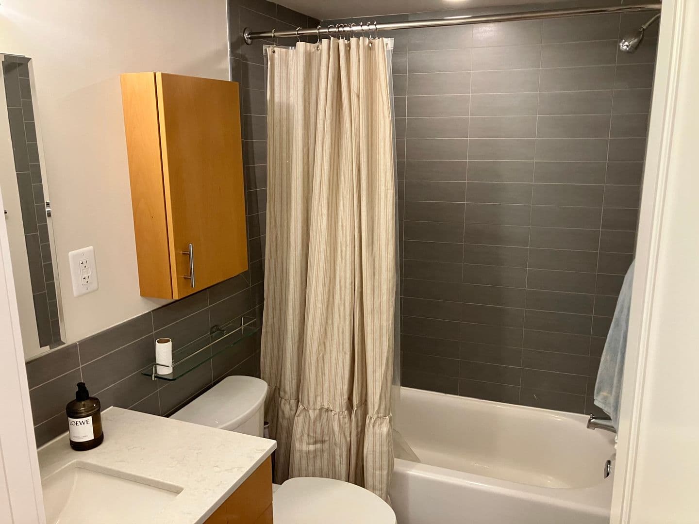 Washington Apartment: 1112 M Street, NW