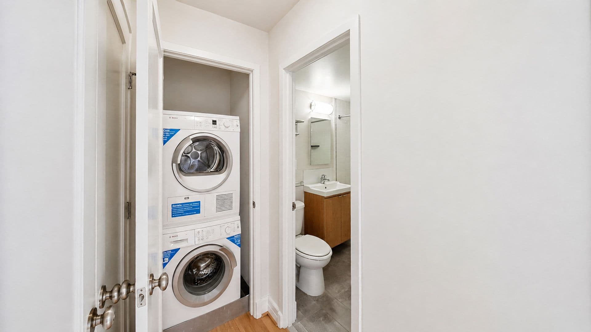 Washington Apartment: 1255 New Hampshire Avenue