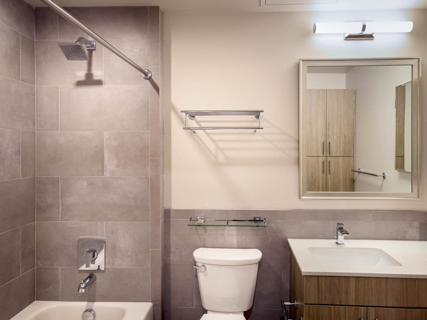 Washington Apartment: 3220 Prospect Street, NW