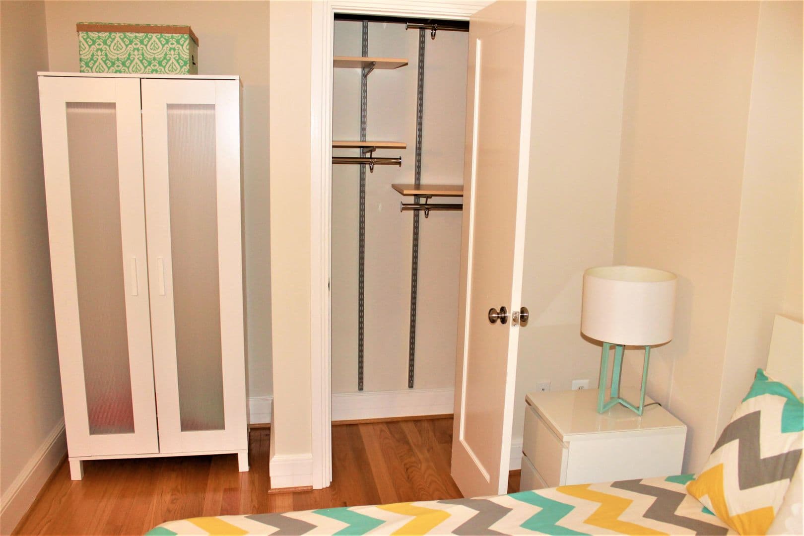 Washington Apartment: 2000 Connecticut Avenue, NW