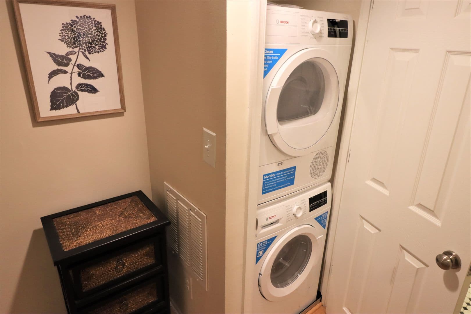 Washington Apartment: 1825-1833 New Hampshire Avenue, NW