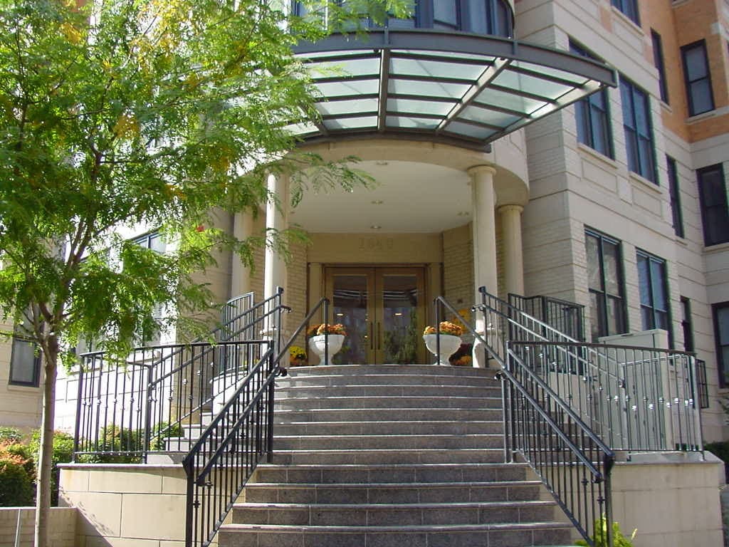 Washington Apartment: 1640 16th Street, NW