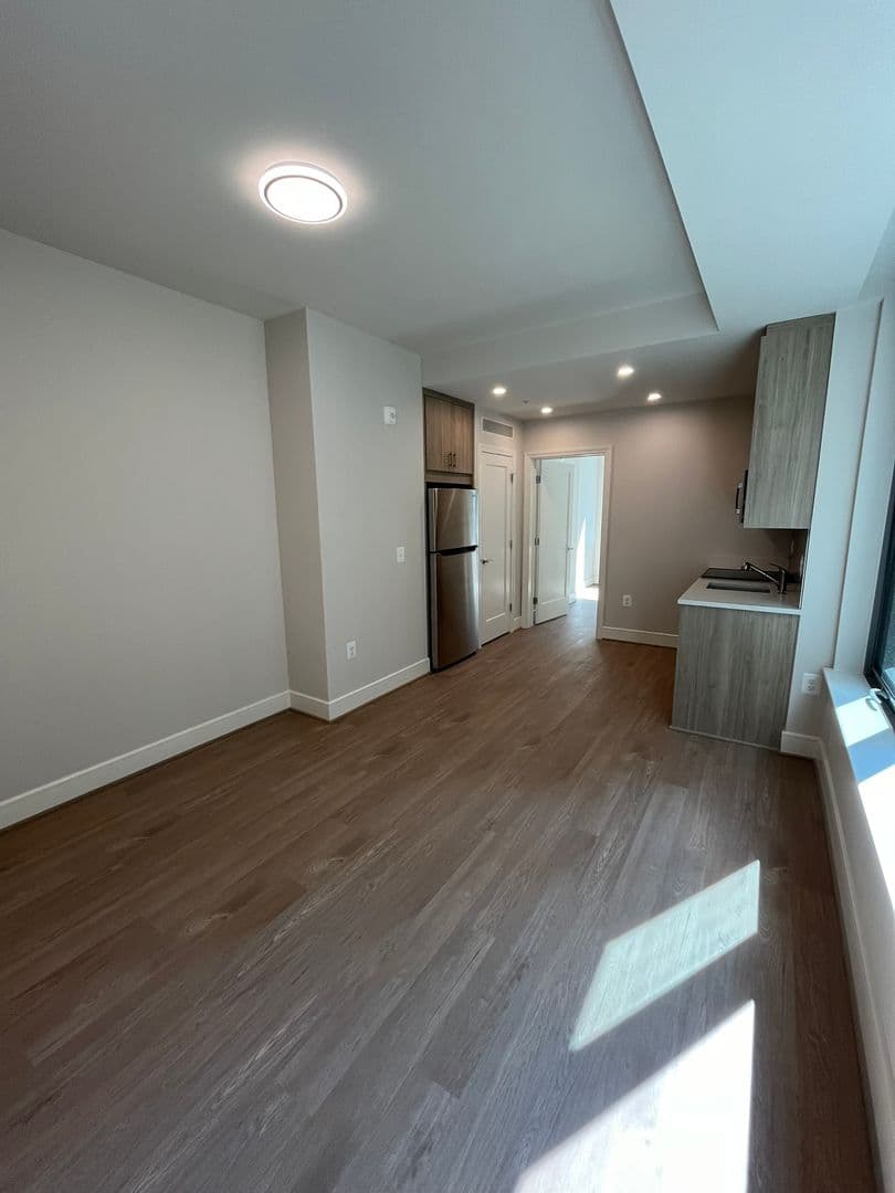 WASHINGTON Apartment: 1650 O STREET, NW