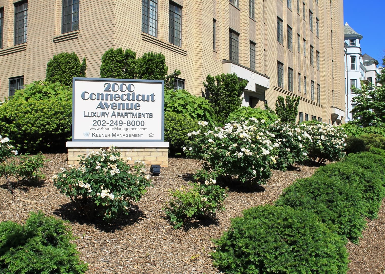 Washington Apartment: 2000 Connecticut Avenue, NW