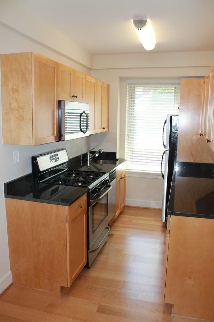 Washington Apartment: 2745 29th Street, NW