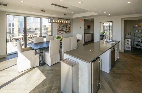 Washington Apartment: 1919 14th Street, NW