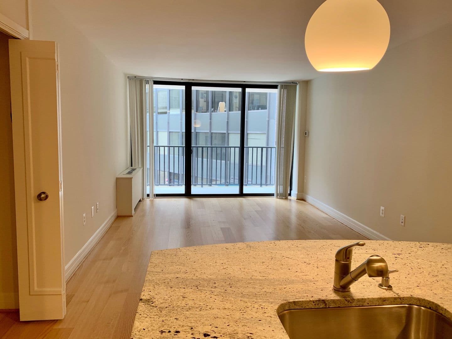 Washington Apartment: 1255 New Hampshire Avenue