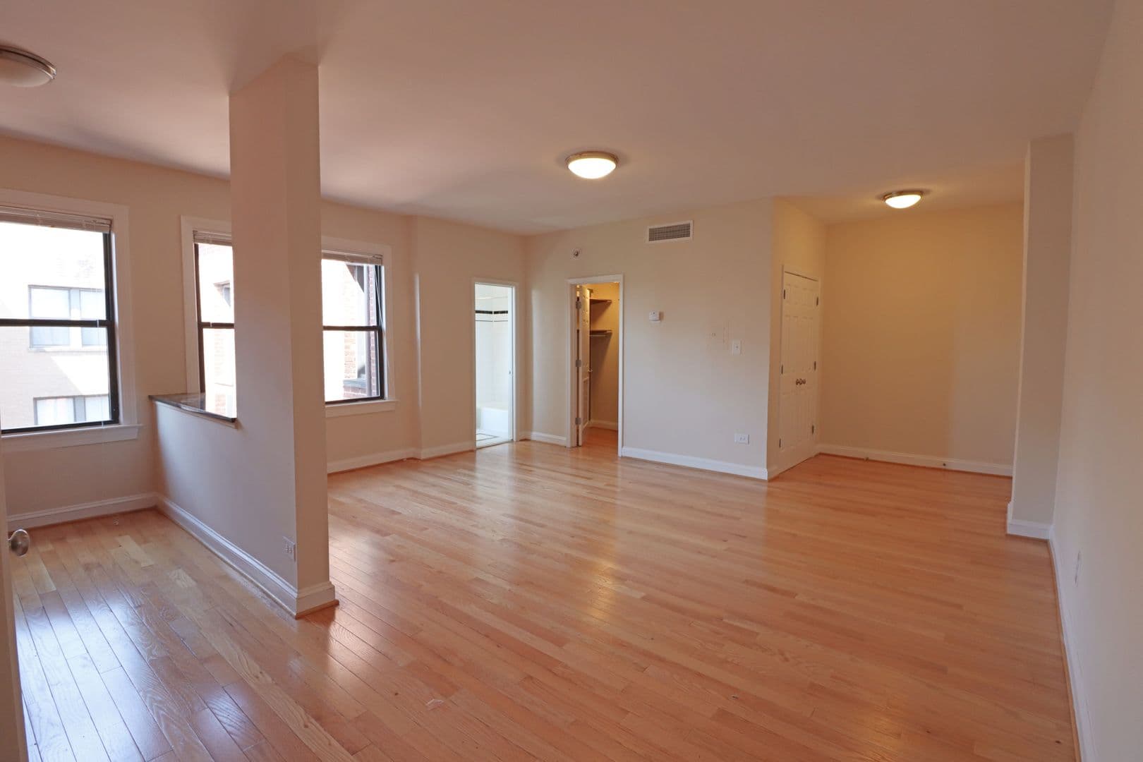 Washington Apartment: 1825-1833 New Hampshire Avenue, NW