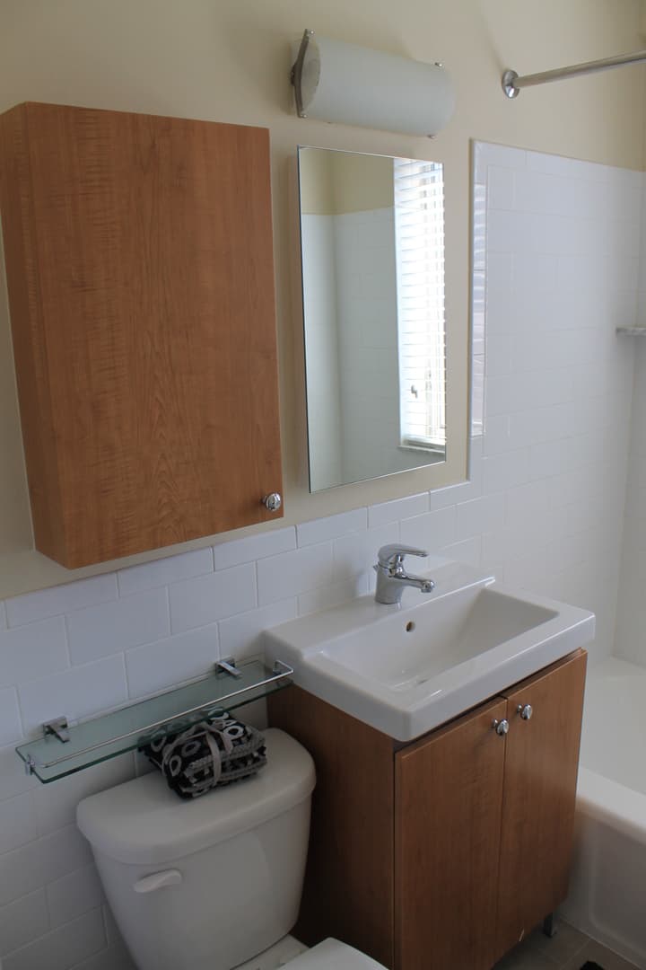 Washington Apartment: 2745 29th Street, NW
