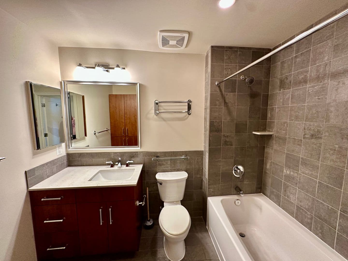 Washington Apartment: 1919 14th Street, NW