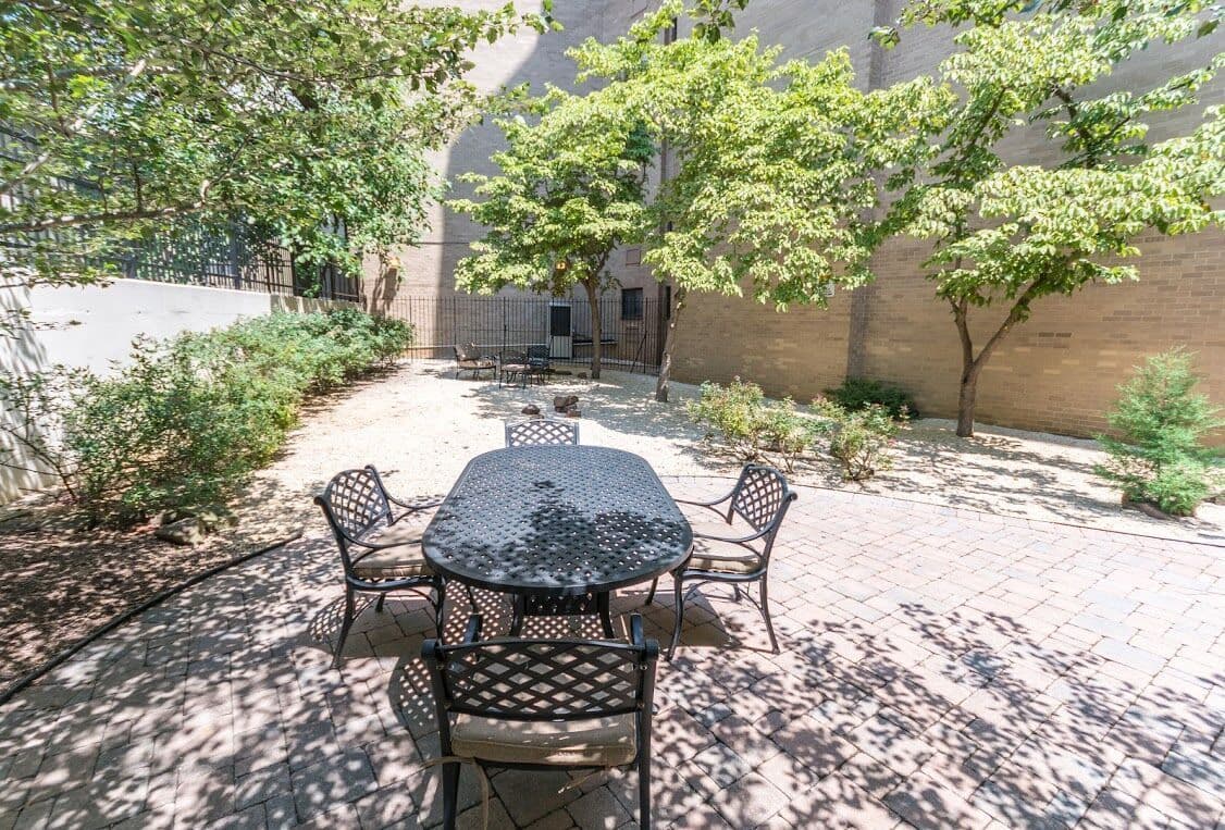 Washington Apartment: 3300 16th Street, NW