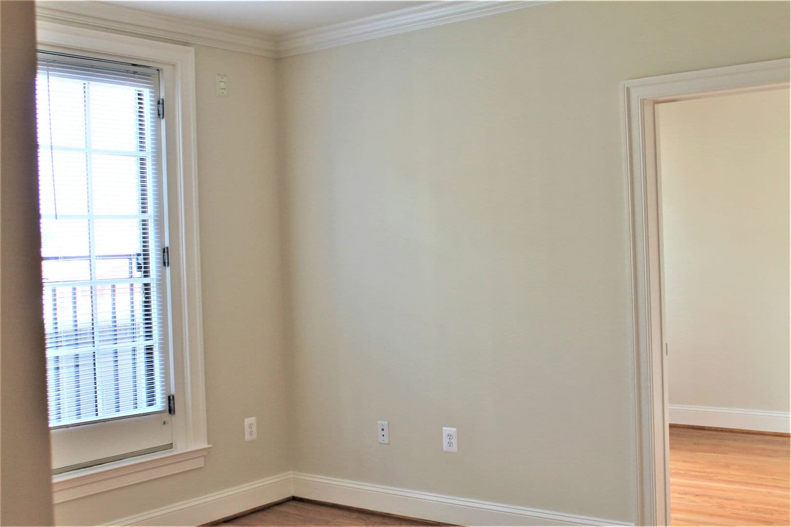 Washington Apartment: 2110 19th Street, NW