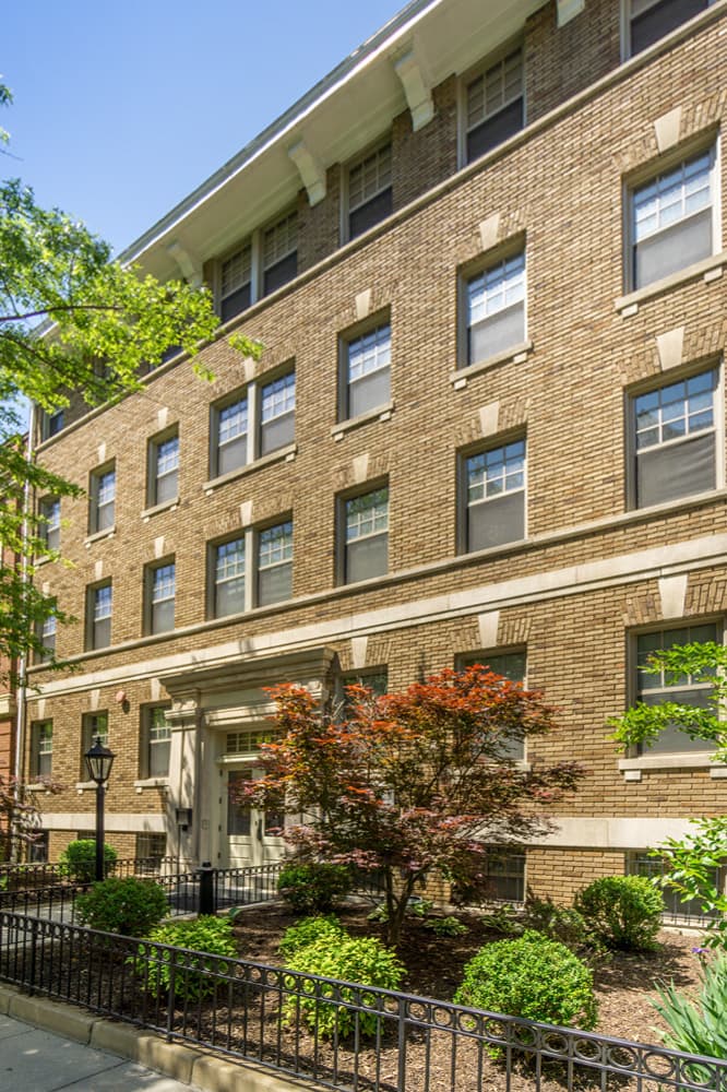Washington Apartment: 1743 P Street, NW