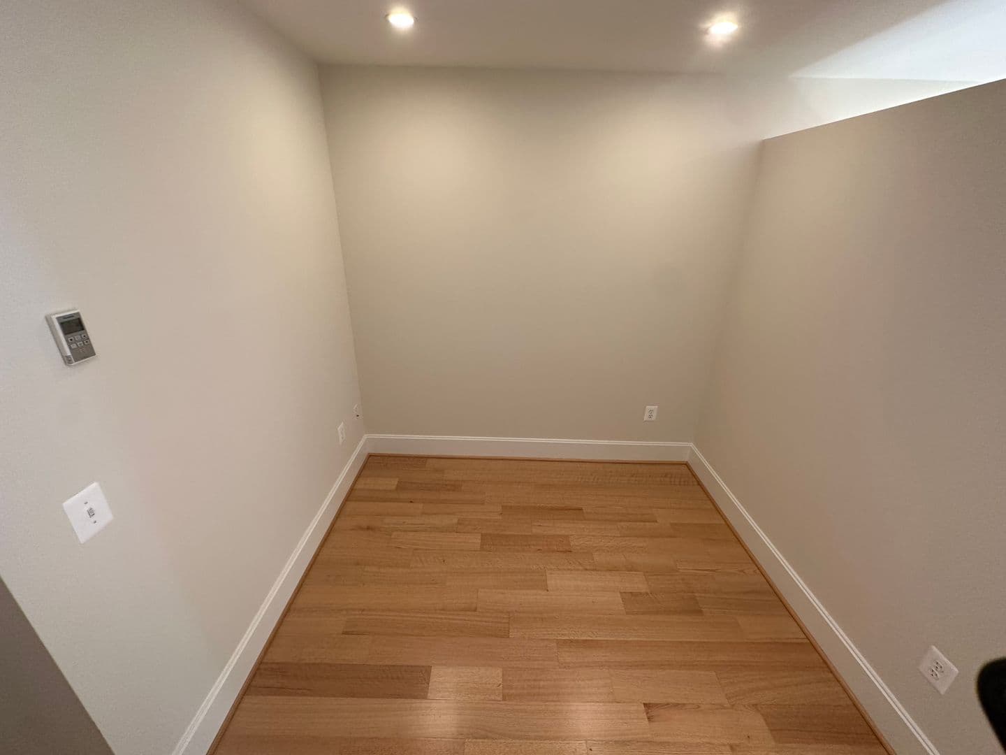 Washington Apartment: 1919 14th Street, NW
