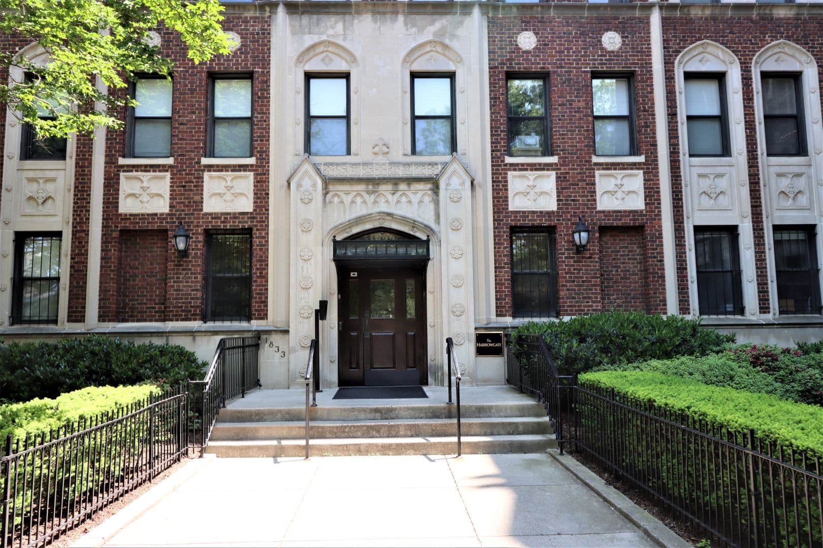 Washington Apartment: 1825-1833 New Hampshire Avenue, NW