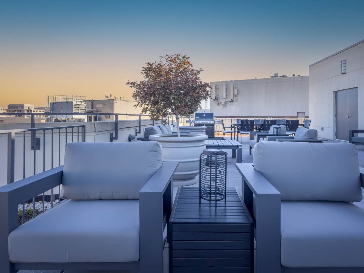 WASHINGTON Apartment: 1650 O STREET, NW