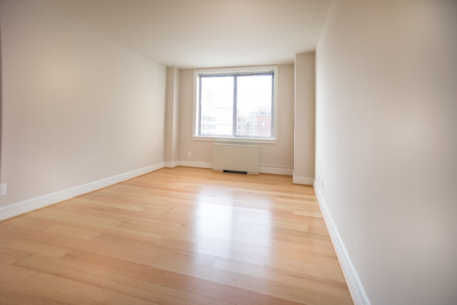 Washington Apartment: 1112 M Street, NW