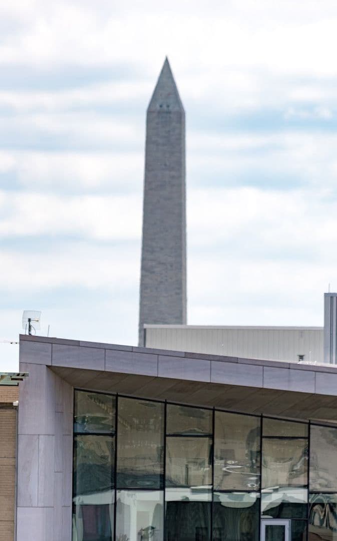 Washington Apartment: 1355 17th Street, NW