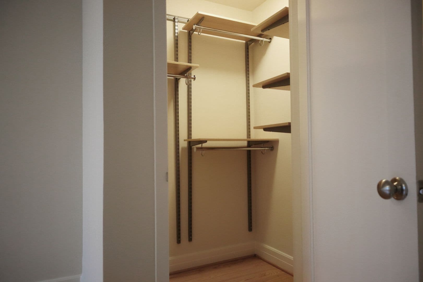 Washington Apartment: 1255 New Hampshire Avenue