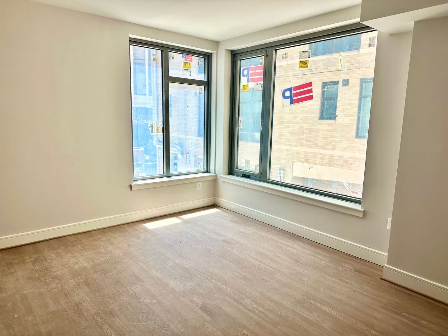 WASHINGTON Apartment: 1650 O STREET, NW