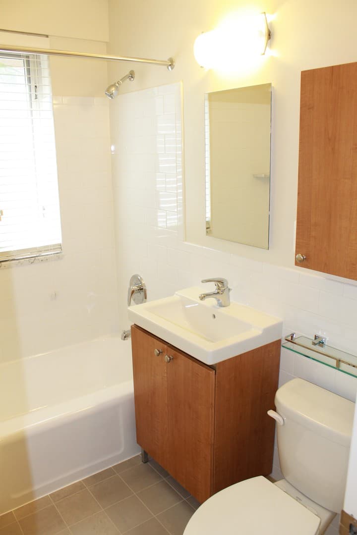 Washington Apartment: 2745 29th Street, NW