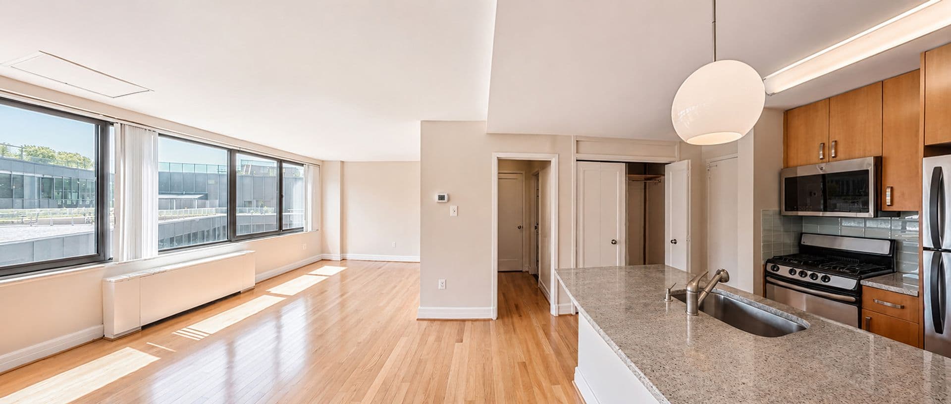 Washington Apartment: 1255 New Hampshire Avenue
