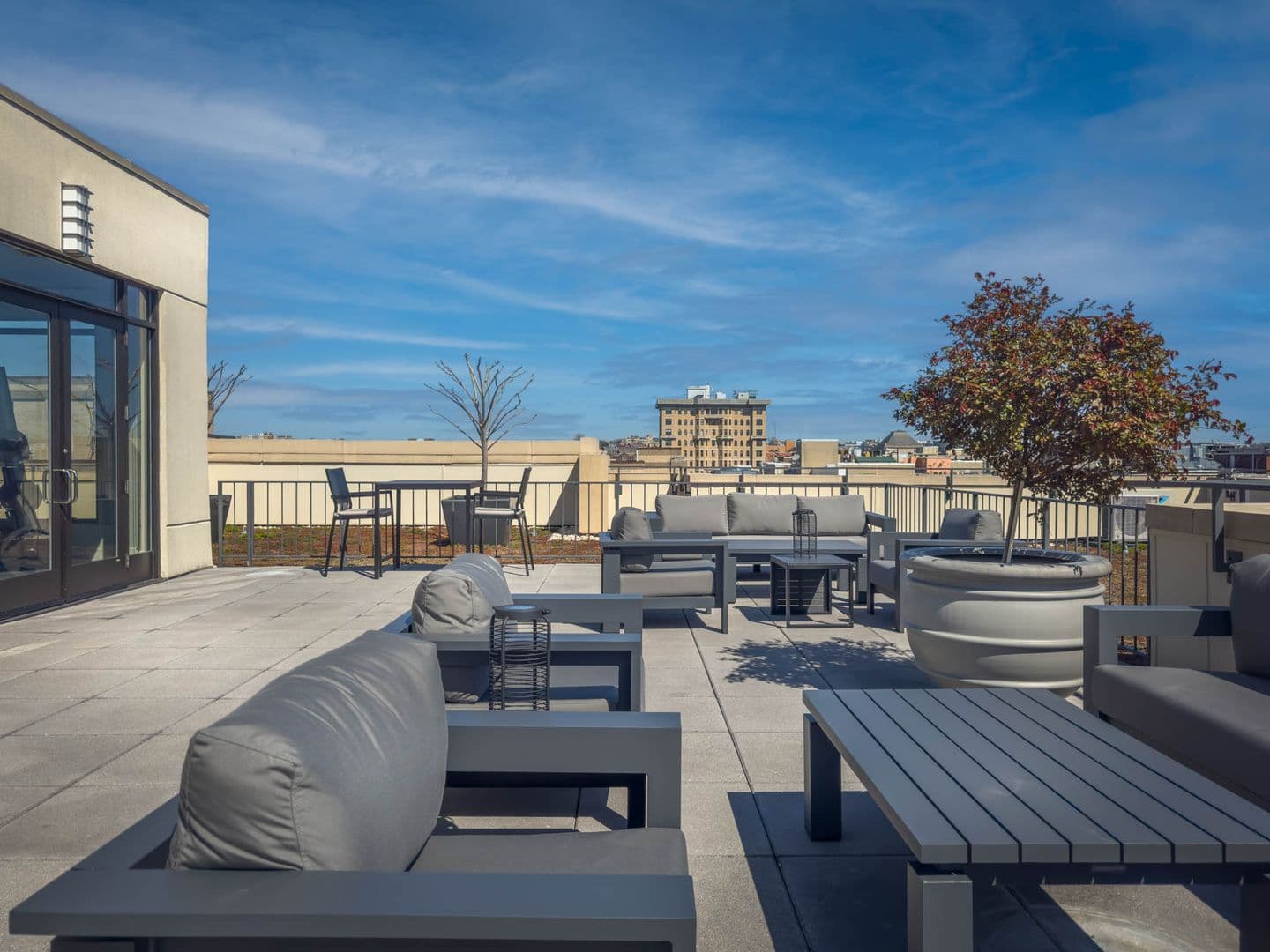 WASHINGTON Apartment: 1650 O STREET, NW
